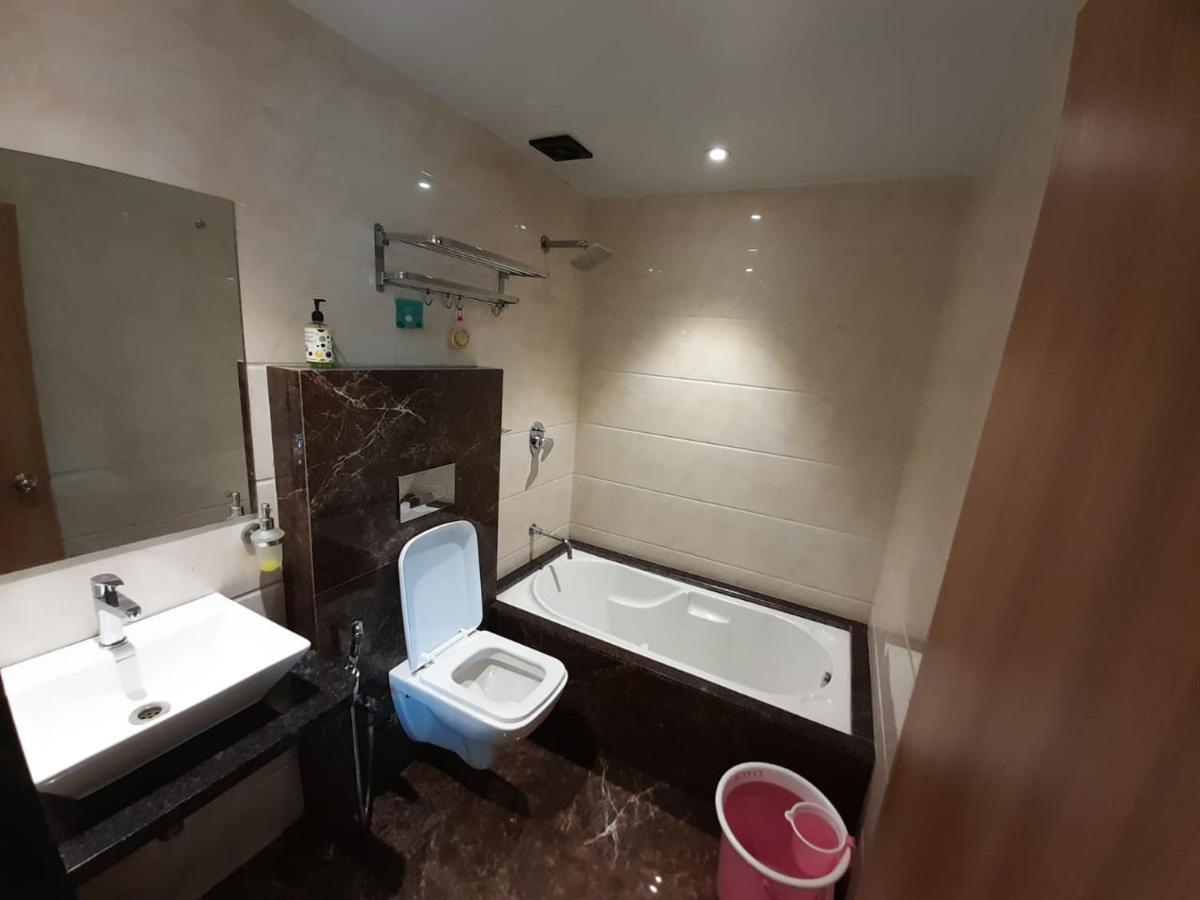 Hotel Royal Oak Navi Mumbai-STZ 1002 Bagian luar foto